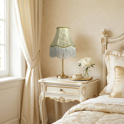 Abat-jour pour lampe de table en tissu brodé crème