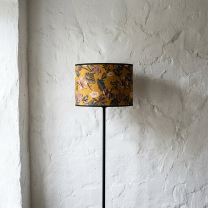 Abat-jour en bambou tressé doré motif fleur
