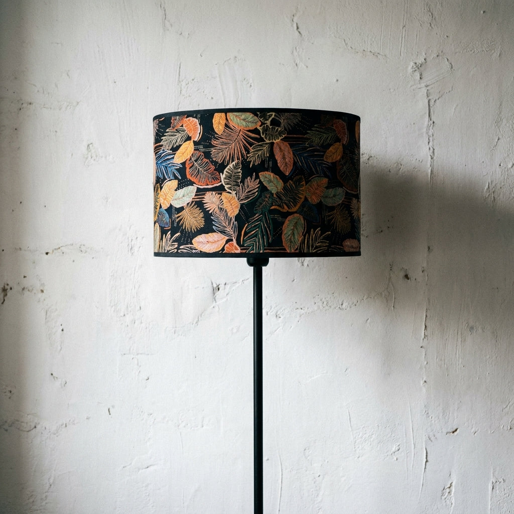 Abat-jour en bambou tressé noire motif jungle