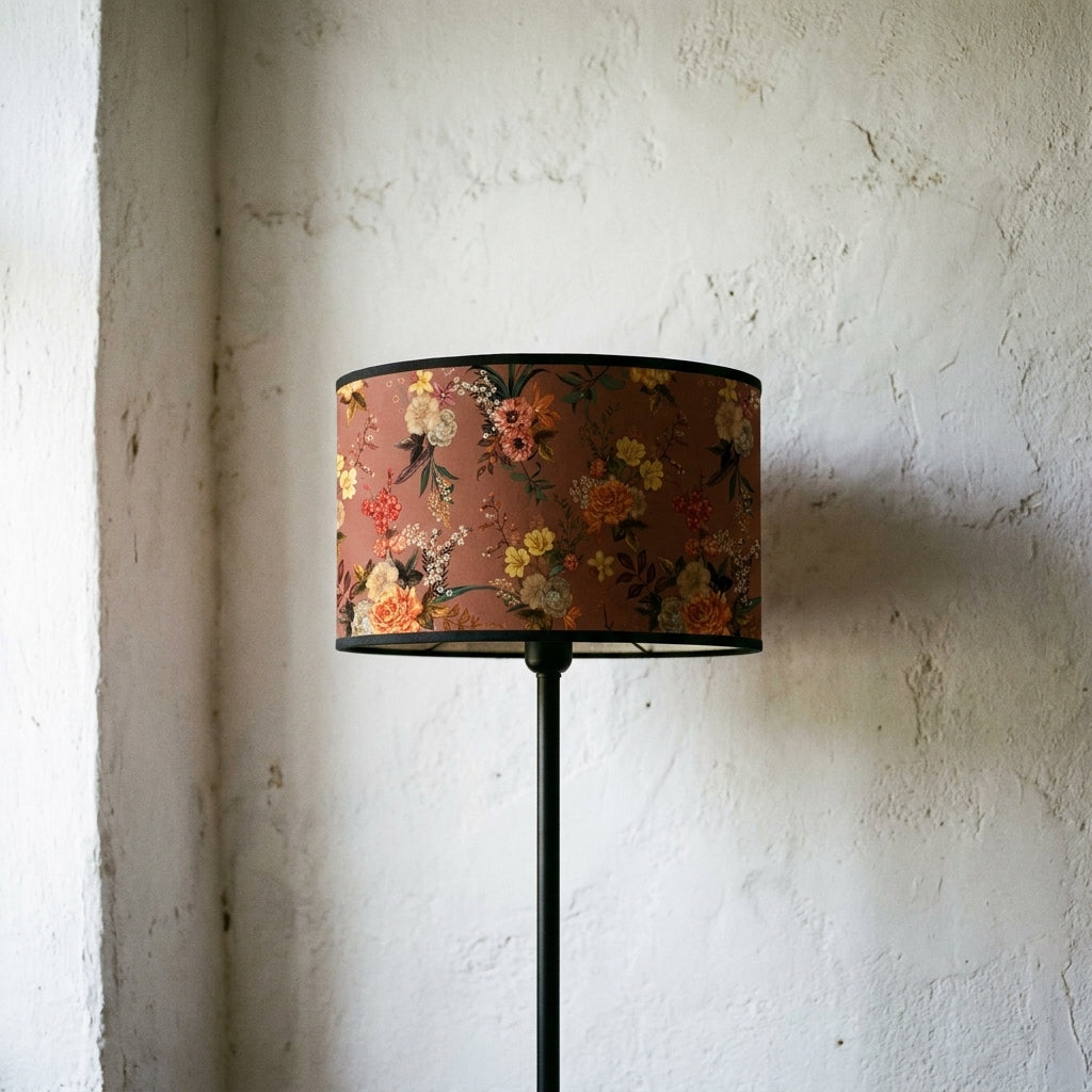 Abat-jour en bambou tressé orange motif fleur