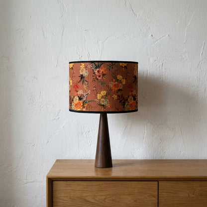 Abat-jour en bambou tressé orange motif fleur